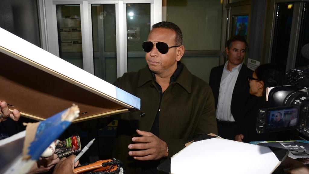 Alex Rodriguez Reportedly Single Again After Jaclyn Cordeiro Split