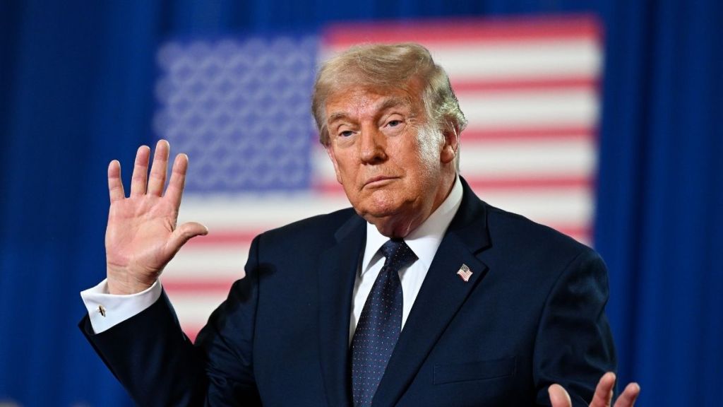 Donald Trump’s Gold-Plated Phone Sparks Chinese Spy Fears Among MAGA Loyalists
