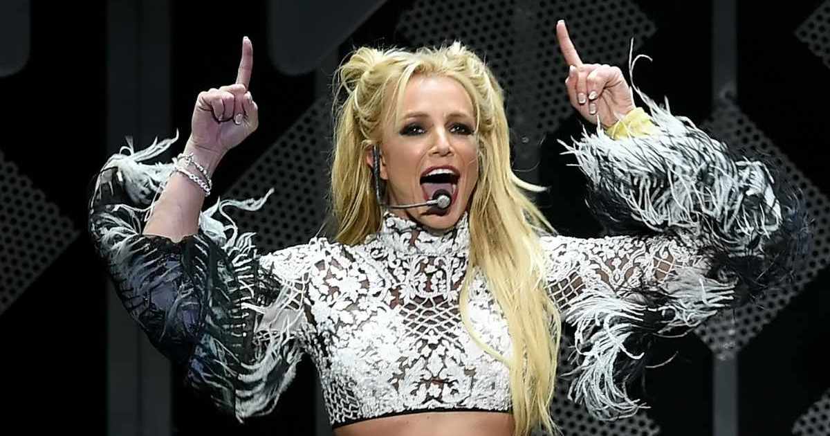 Surveillance Captures Britney Spears’ Alleged Liquor Store Detour Before Chaotic Night Out