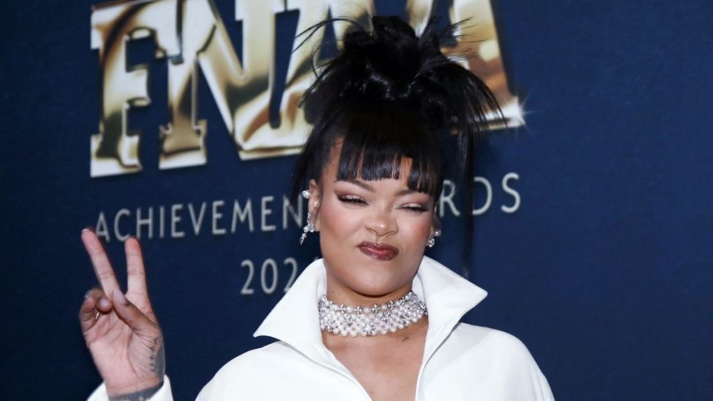 Rihanna’s Lingerie Cheekily Peeks From Cleavage-Baring Look