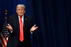 Donald Trump Name-Drops Patrick Mahomes During White House Meet