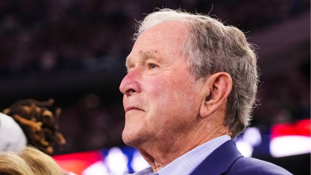 George W. Bush Has a Perfect Gift for Michelle Obama