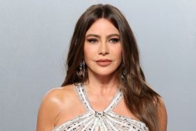 Sofia Vergara Wears Ultra Body-Hugging Top in Bold New Look