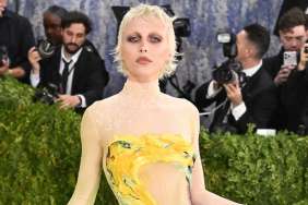 Emma Chamberlain's Fully Sheer Mugler Gown Is a 'Painted' Masterpiece
