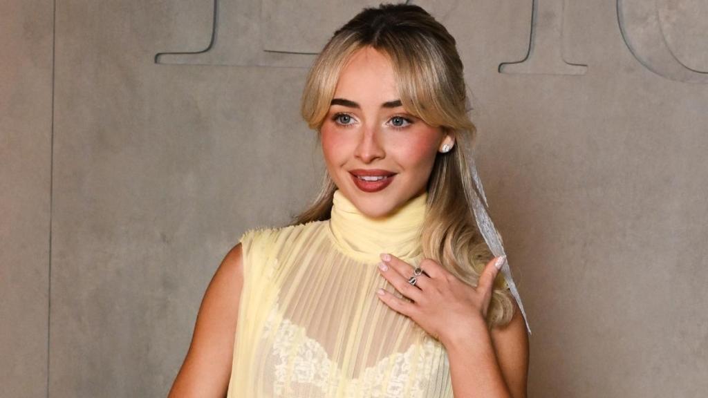 Sabrina Carpenter Exposes Lacy Lingerie in Fully See-Through Dress