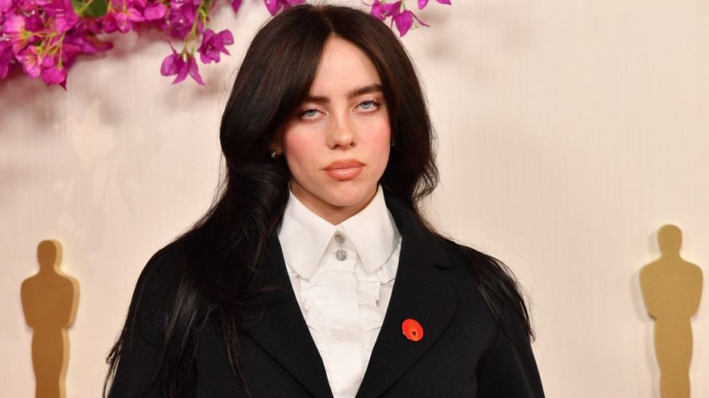 Billie Eilish’s Plunging Peekaboo Bra Look Has Fans Saying ‘Oh My God’