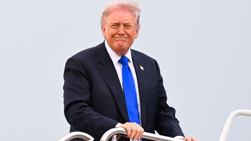 Donald Trump Could Break 150-Year-Old Tradition With $250 Bill Proposal