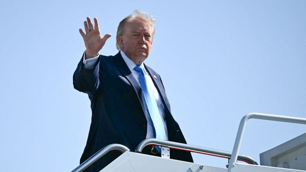 Donald Trump Suggests Israeli PM Run With Near-Perfect Approval