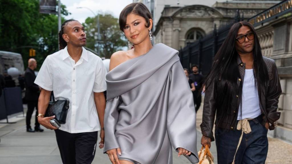 Zendaya's Draped Minidress Rides Dangerously High for Louis Vuitton Show