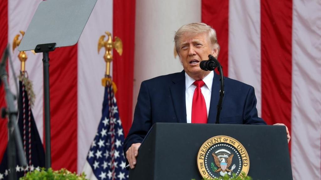 Donald Trump Draws Attention for Iran Remarks at Memorial Day Ceremony