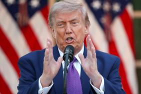 Donald Trump Brutally Calls Reporter ‘Dumb’ Over Ballroom Question
