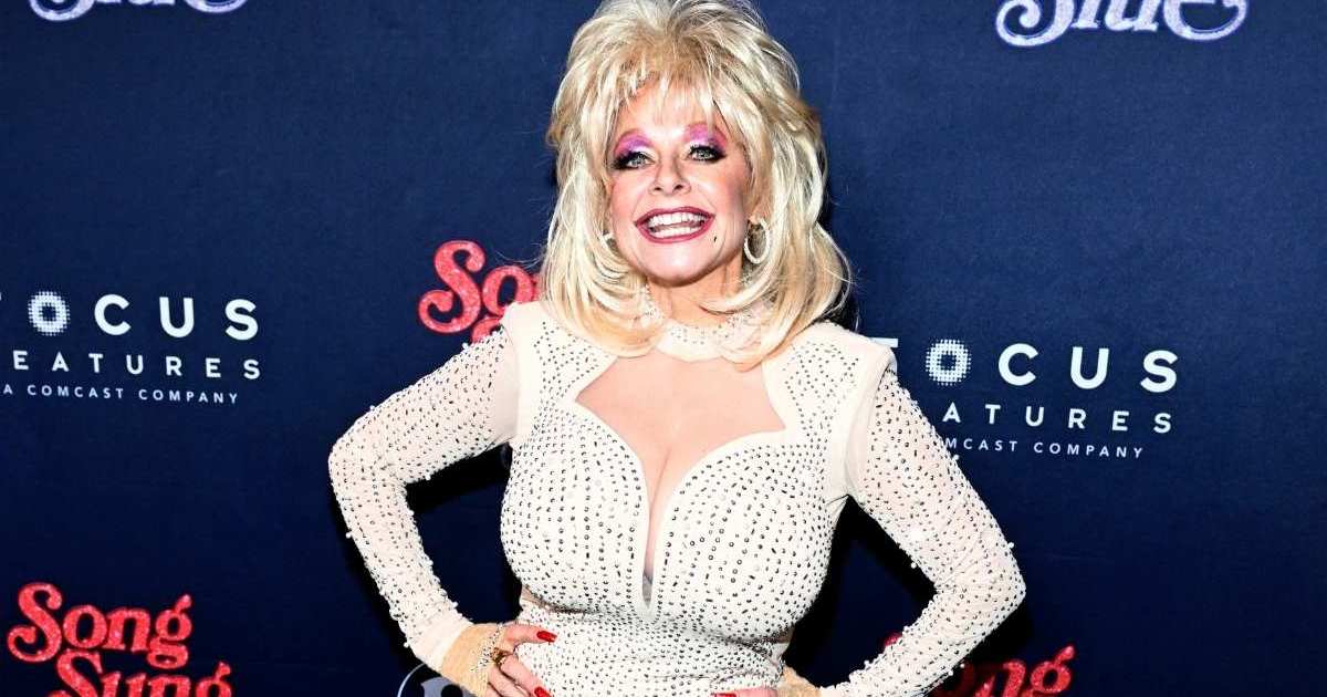 Dolly Parton Bows Out of Las Vegas Residency & Provides Health Update