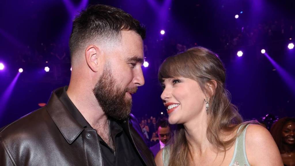 Celebrity Chef Dishes on Taylor Swift & Travis Kelce Dining at His Eatery