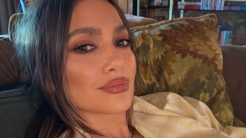 Jennifer Lopez’s Barely-There Lace Look Reveals More Than Expected
