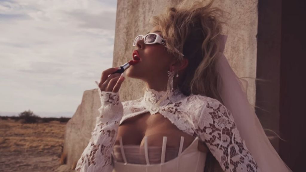 Doja Cat Nearly Pops Out of Plunging Corset That Exposes Her Thong