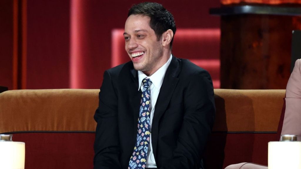 Pete Davidson & Baby Daughter Enjoy a Peaceful Stroll on Rare NYC Outing