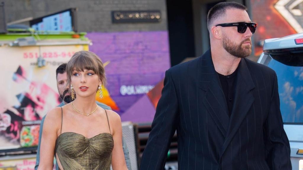 Taylor Swift & Travis Kelce's Wedding Could Get a Patriotic Twist — Report