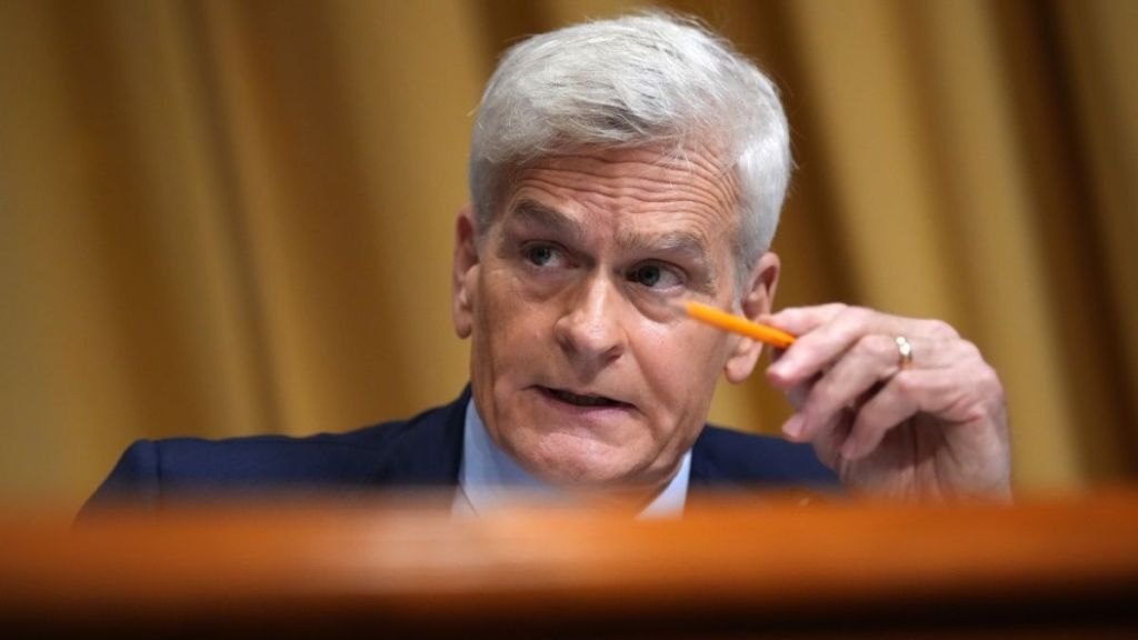 Donald Trump’s GOP Lunch Erupts Into Shouting Match With Bill Cassidy