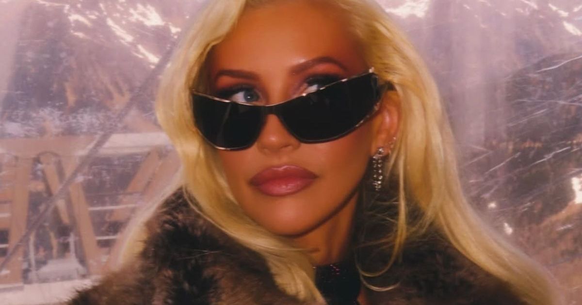 Christina Aguilera Packs Serious Curves Into a Dress Cut Nearly to Her Waist