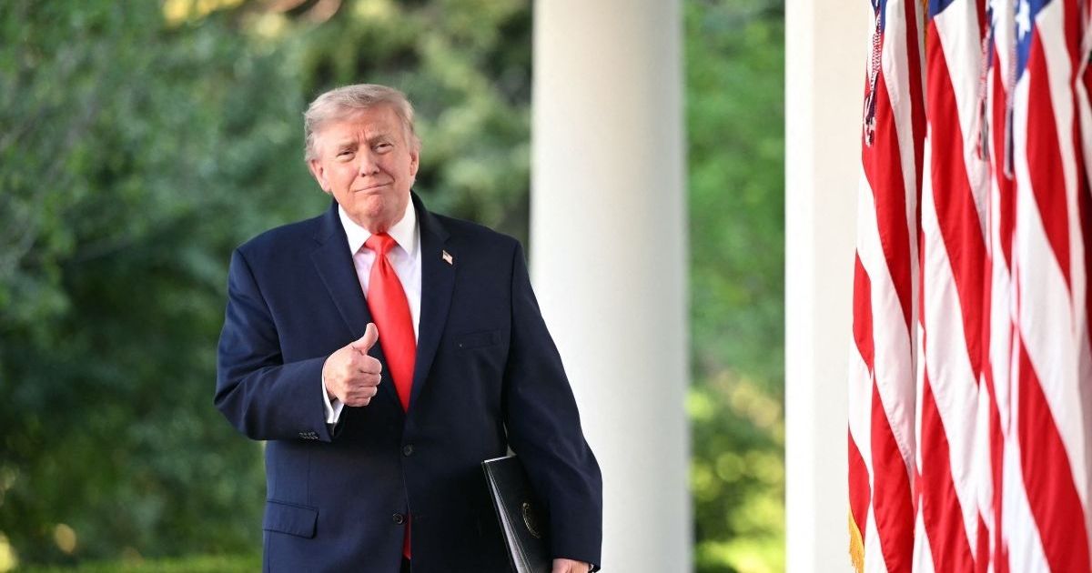 Trump Administration Weighs New Fences Near White House