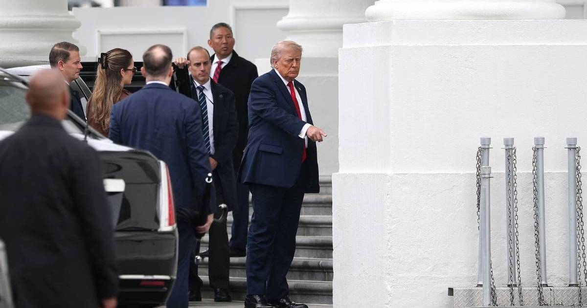 Donald Trump's Latest White House Renovation Plan Includes 200-Year-Old Structure