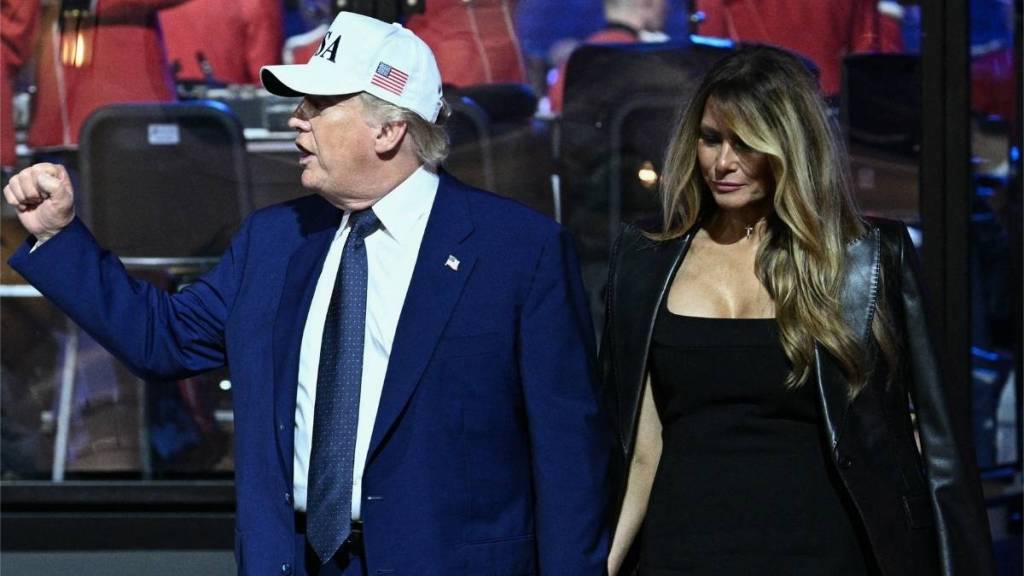 Donald Trump's White House Renovations Sparked Tension With Melania — Book