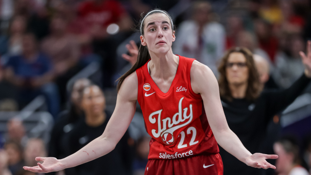No, the Viral Caitlin Clark AI Photo Isn't Really Her
