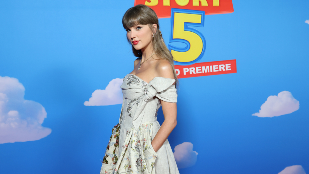 Taylor Swift Elevates Dangerously Plunging Dress With $6K Alder Earrings