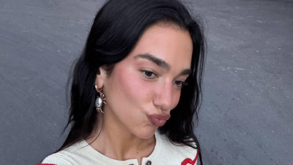 Dua Lipa Leaves Herself Fully Exposed in Intimate Bathtub Photo