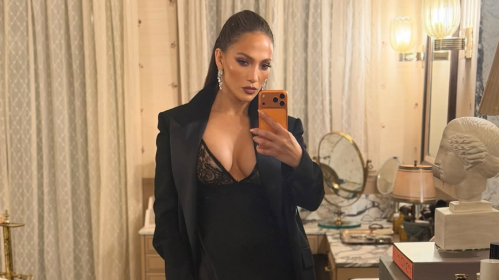 Jennifer Lopez Satisfies Her Cravings in Braless, Only Robe Look