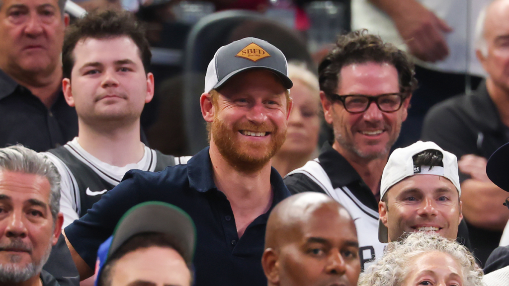 Prince Harry’s Surprise Interaction With Spike Lee at Knicks Game Goes Viral