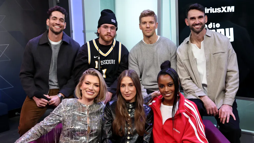 Carl Radke and the Summer House cast