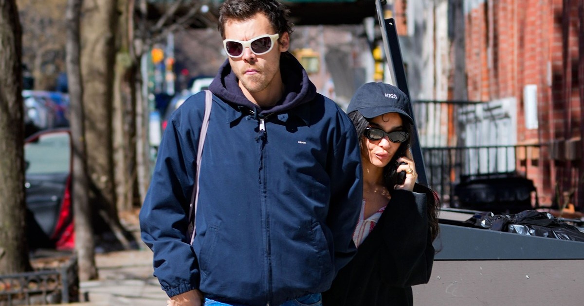 Harry Styles & Zoë Kravitz’s Wedding Would Exclude His One Direction Mates — Report