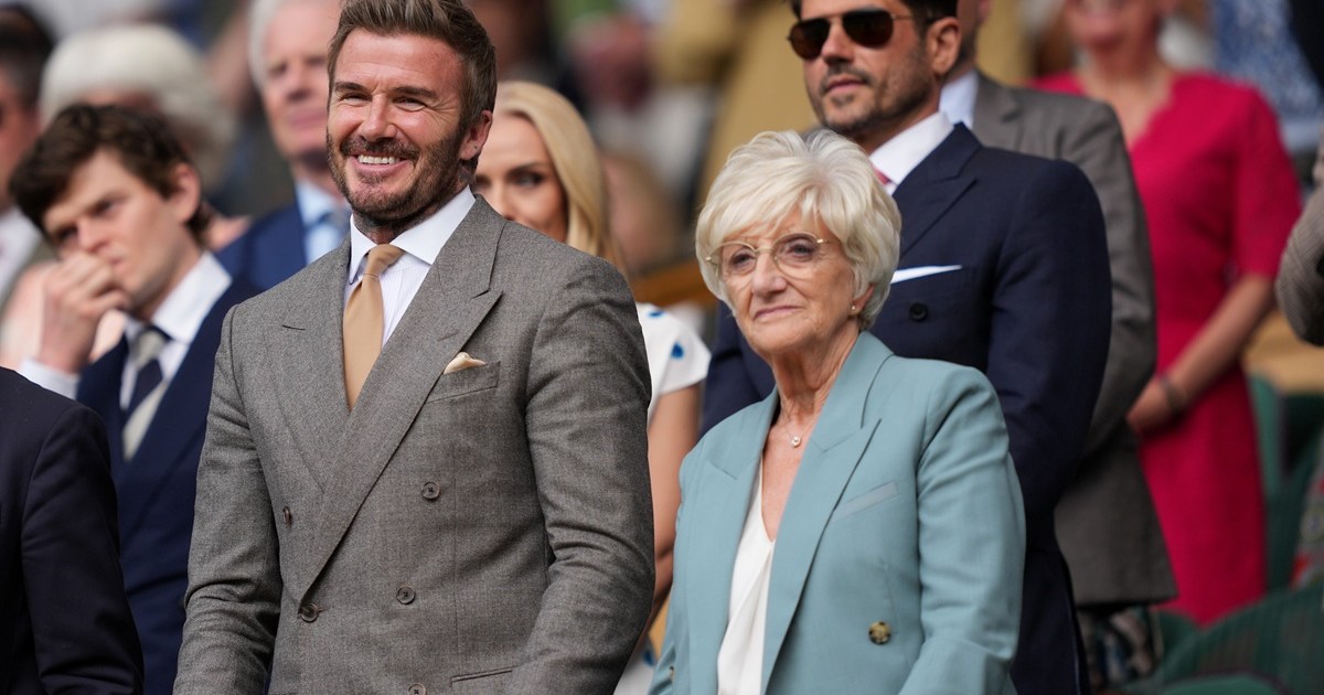 David Beckham Enjoys a Wimbledon Date With His Mother
