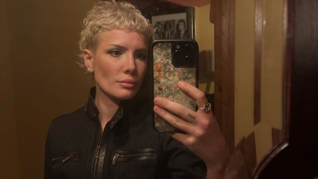 Halsey’s Tight Corset Slips Down to Almost Reveal Everything