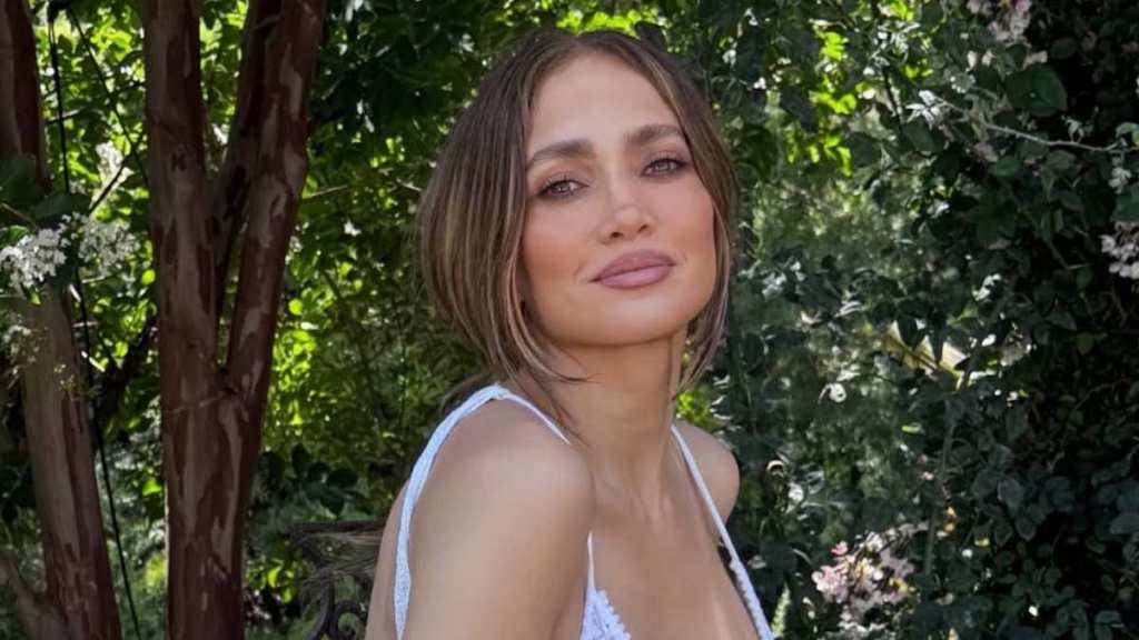 Jennifer Lopez