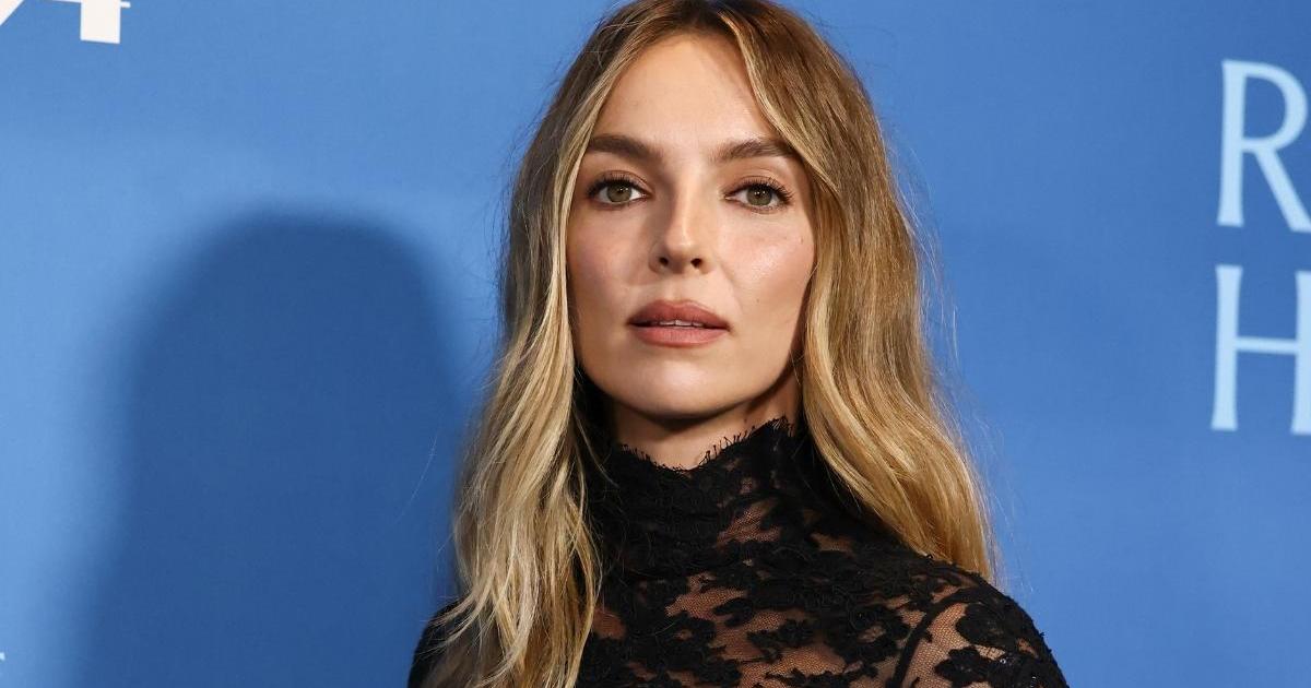 Jodie Comer’s Sheer Red Carpet Gown Has Details You Don’t Notice at First