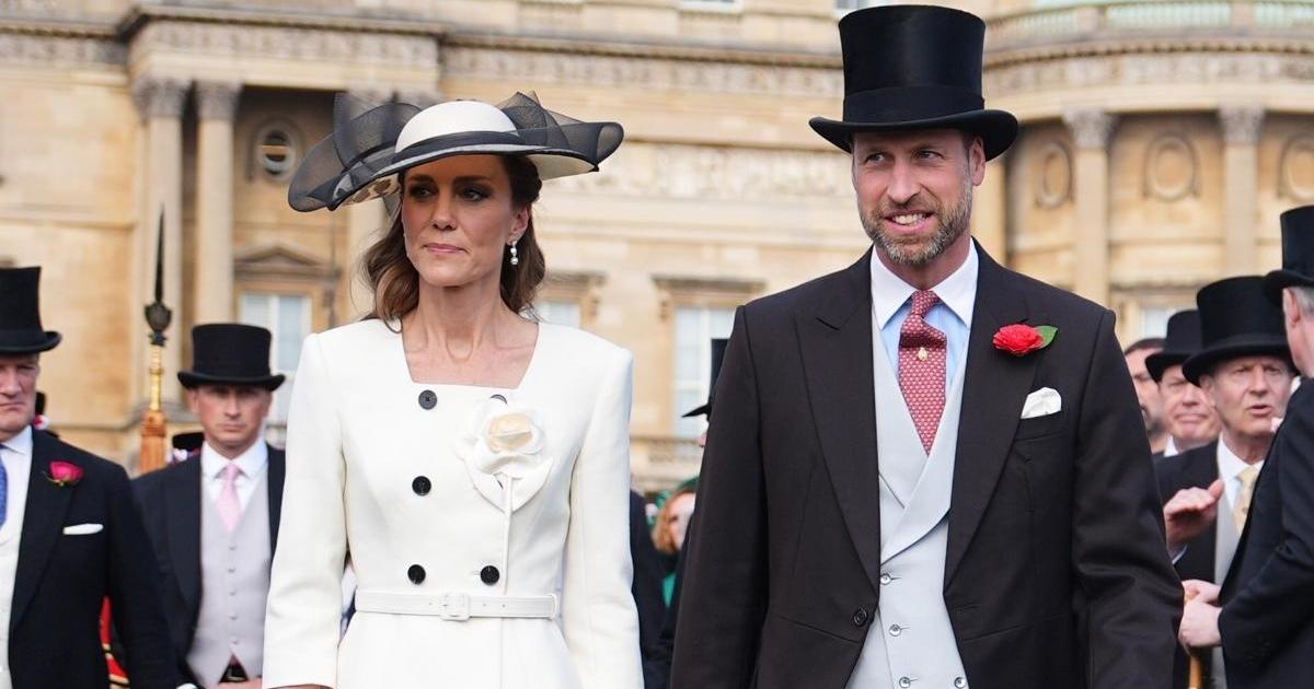 Kate Middleton & Prince William's Actions at Wedding Raised Eyebrows - Insider