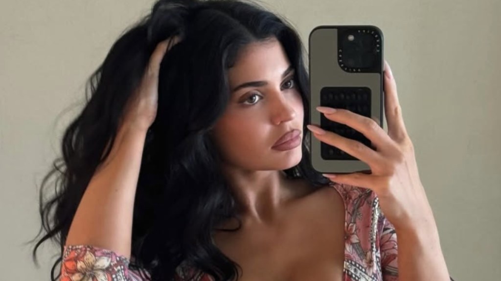 Kylie Jenner’s Bra Dips So Low It’s Hard To Notice Anything Else