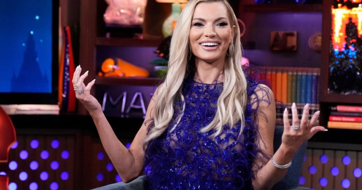 Summer House Star Lindsay Hubbard Reacts to West Wilson Hookup Rumors