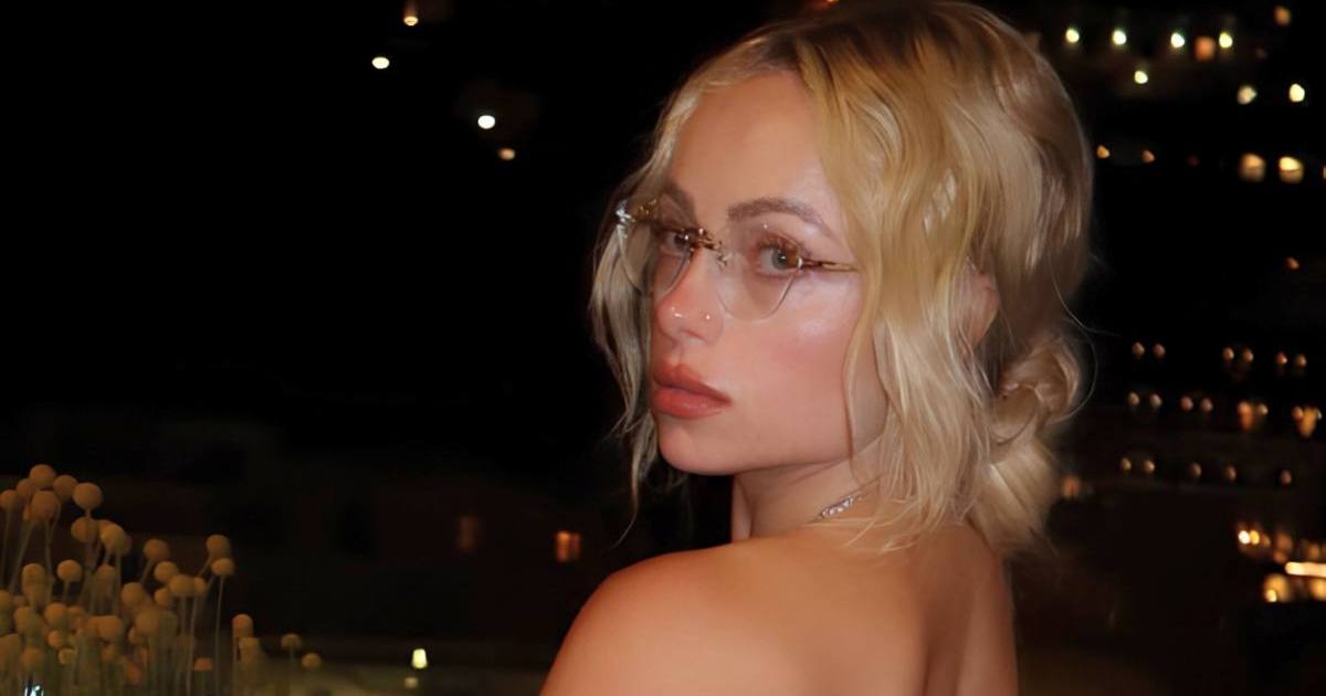Liv Morgan's Tan Line Draws Plenty of Attention in a Plunging Bikini