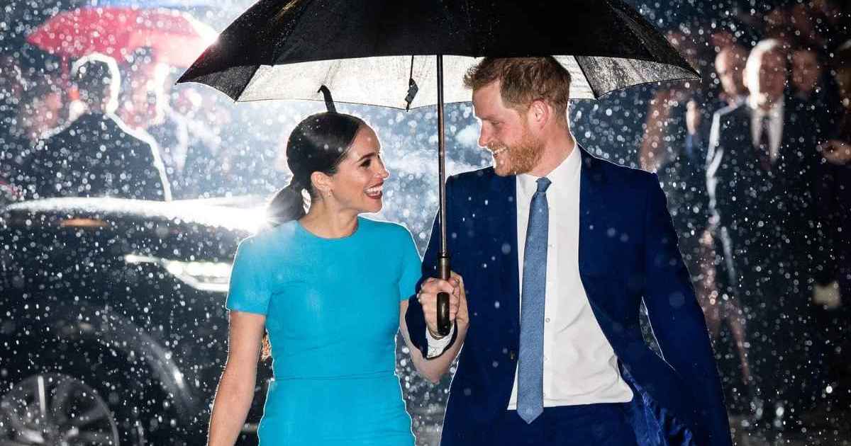 Prince Harry & Meghan Markle 'Uneasy' Over Actions by 2 Royals - Insider
