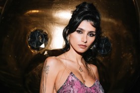 Mia Khalifa’s Sultry Bra Makes Sure That All Eyes Are on Her 