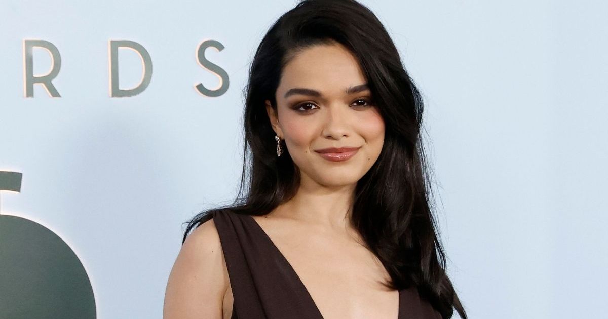 Rachel Zegler Makes Supremely Plunging Dress Look Like No&hellip;