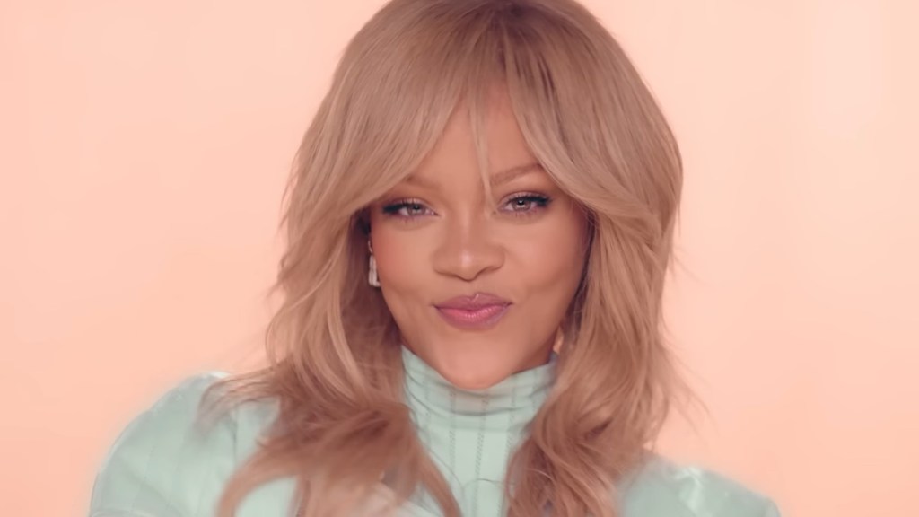 Rihanna’s Plunging Dress Will Distract You From Everything Else