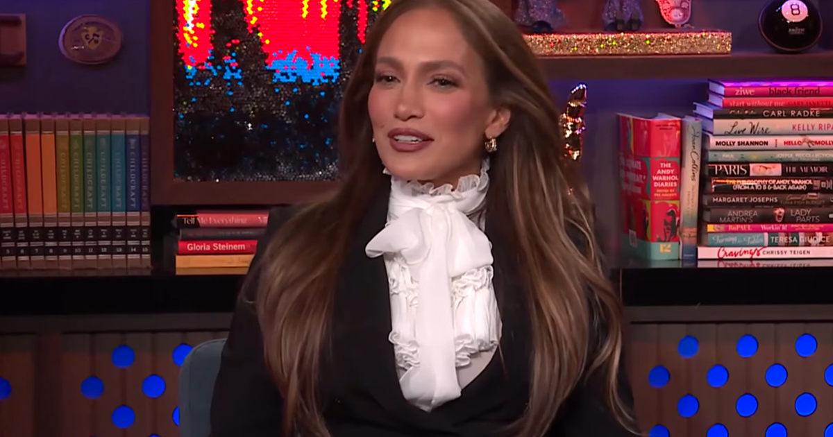 Jennifer Lopez's Must-Have in a Man Has Rumors Heating Up - Report