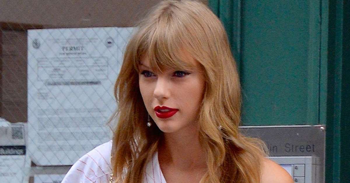 Taylor Swift’s Ripped Jeans Show More Than Expected at the&hellip;