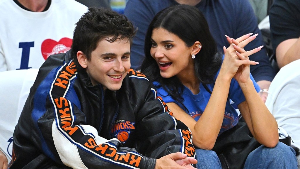 Timothée Chalamet Attends Knicks Parade Without Kylie Jenner
