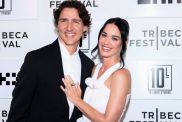 Katy Perry & Justin Trudeau Sent Their Biggest Signal Yet on the Red Carpet