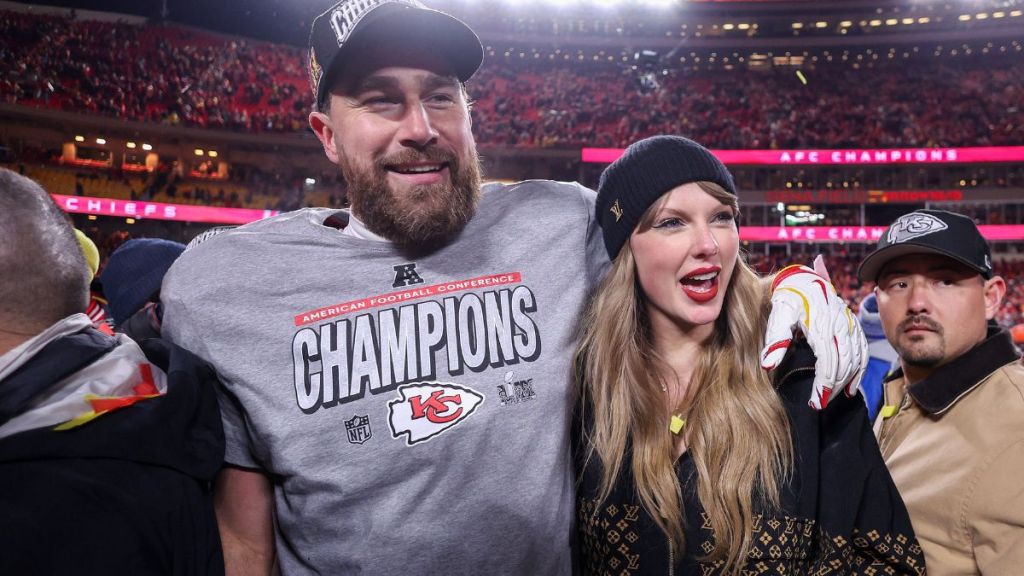 Taylor Swift Rejects Meghan & Harry-Style Wedding With Travis Kelce — Source